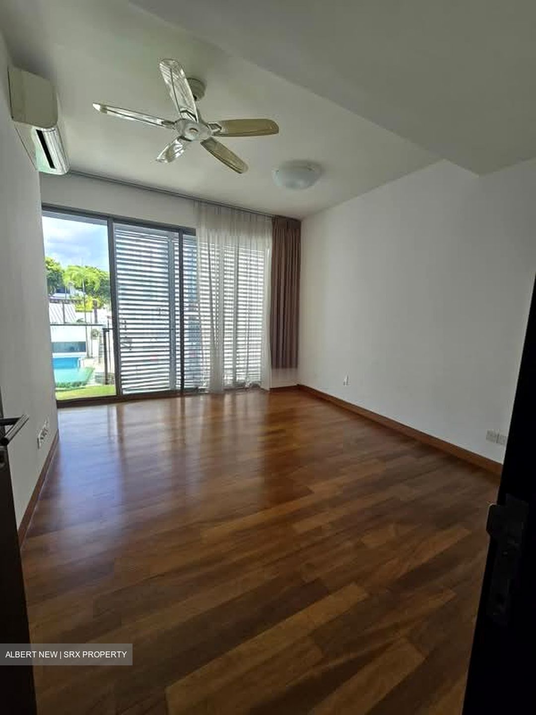 Radiance @ Bukit Timah (D21), Terrace #554020031